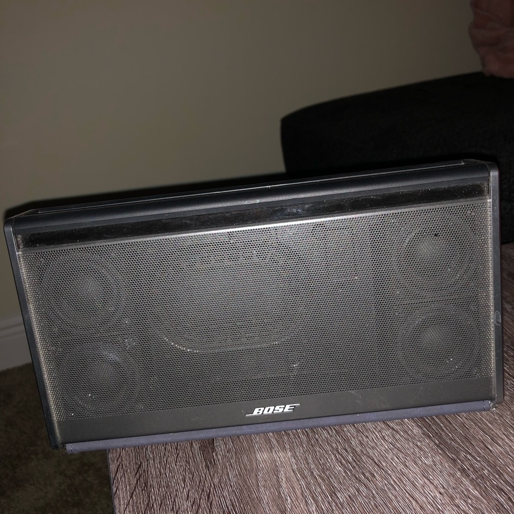 Bose soundlink speaker